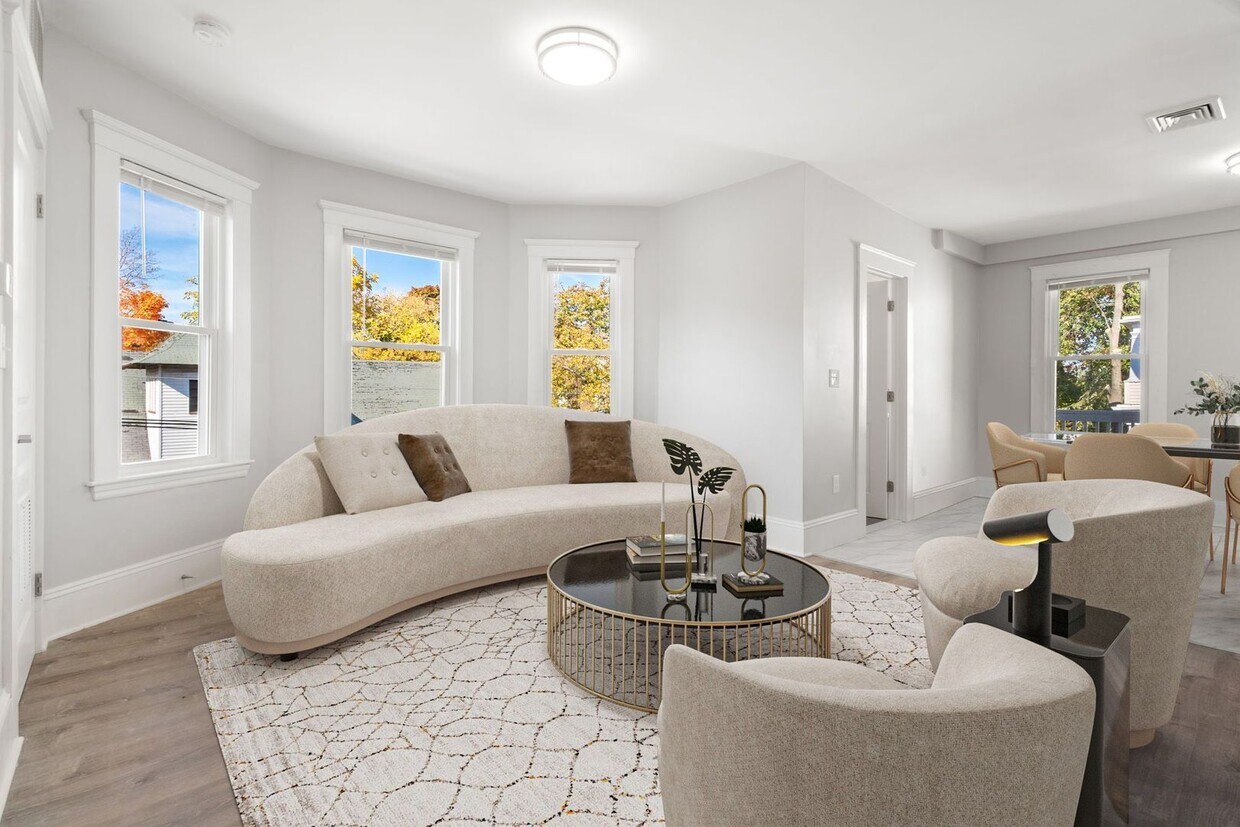 Foto principal - Charming 3 Bedroom-No Broker Fee