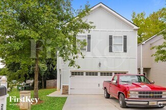 Building Photo - 28 E Newnan Rd