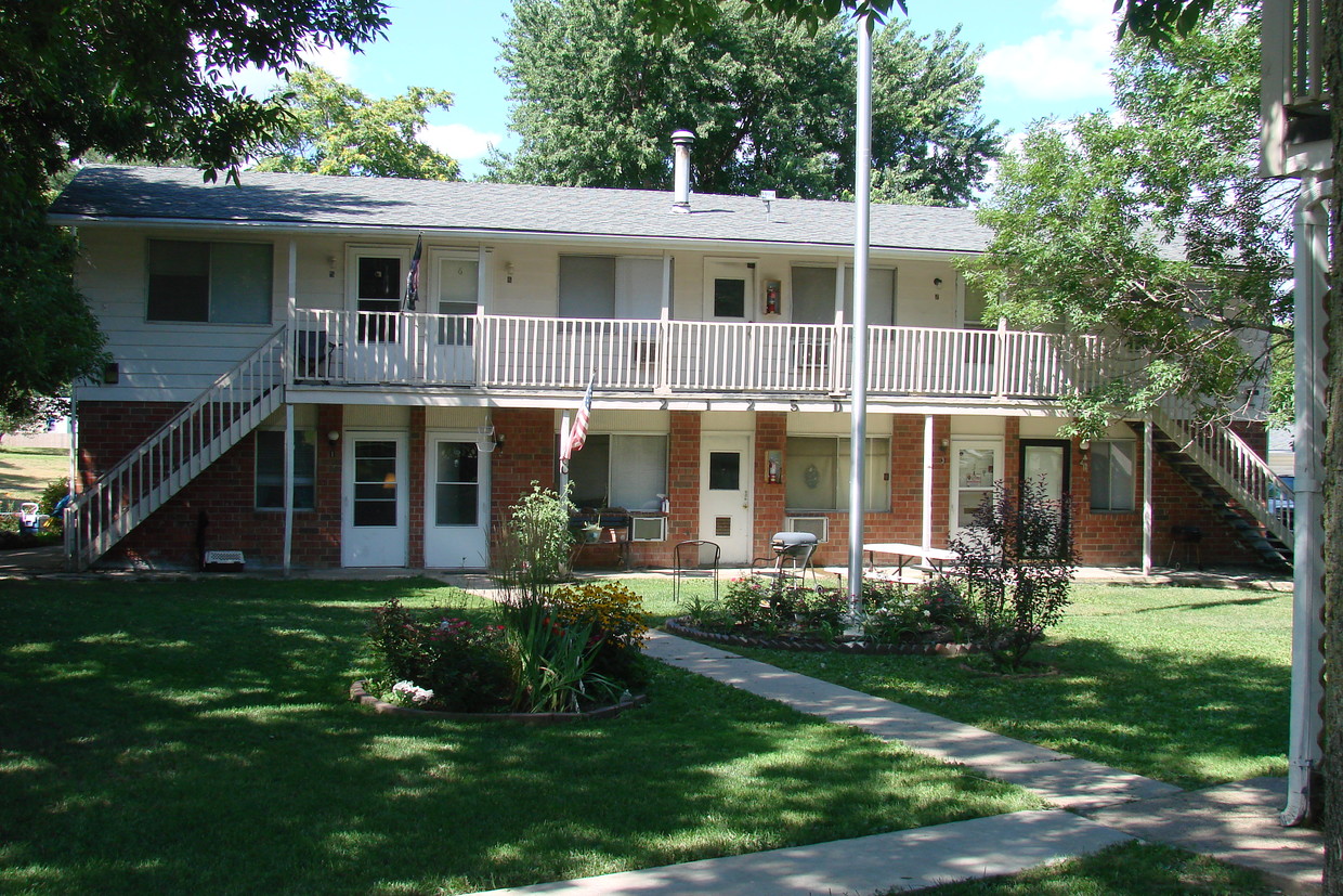 Primary Photo - BaStone Apartments