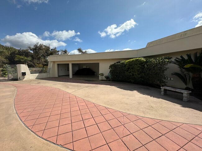 Foto del edificio - 2349 Via Oeste Dr