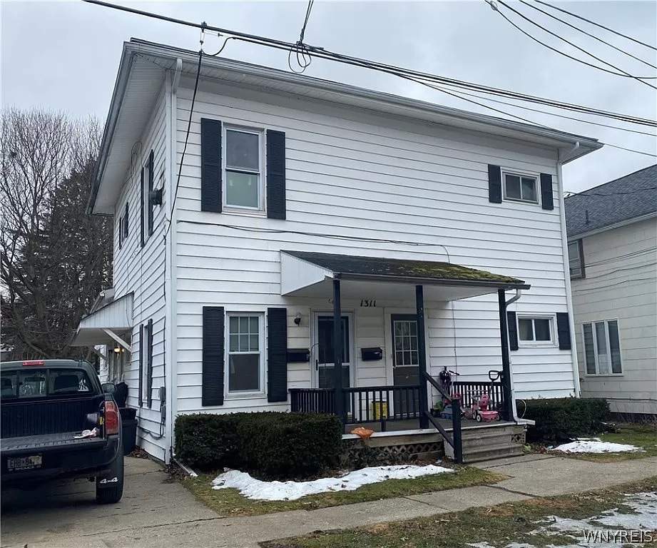 Primary Photo - 1311 Walnut St