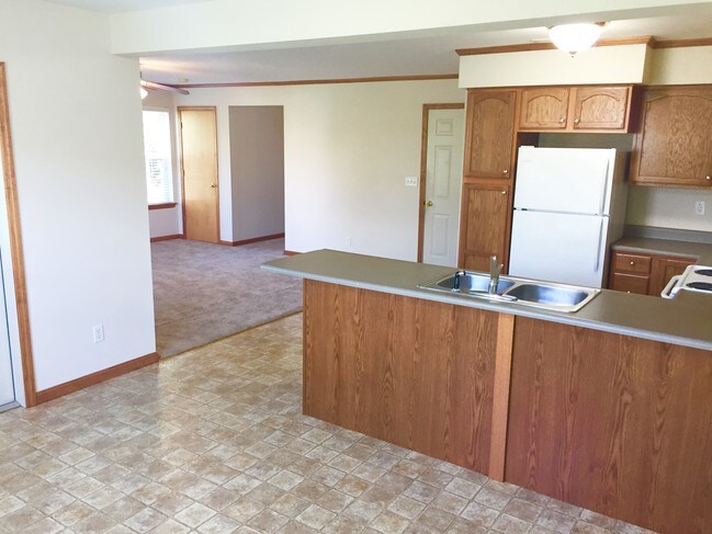 Building Photo - 4488 Picadilly Cir