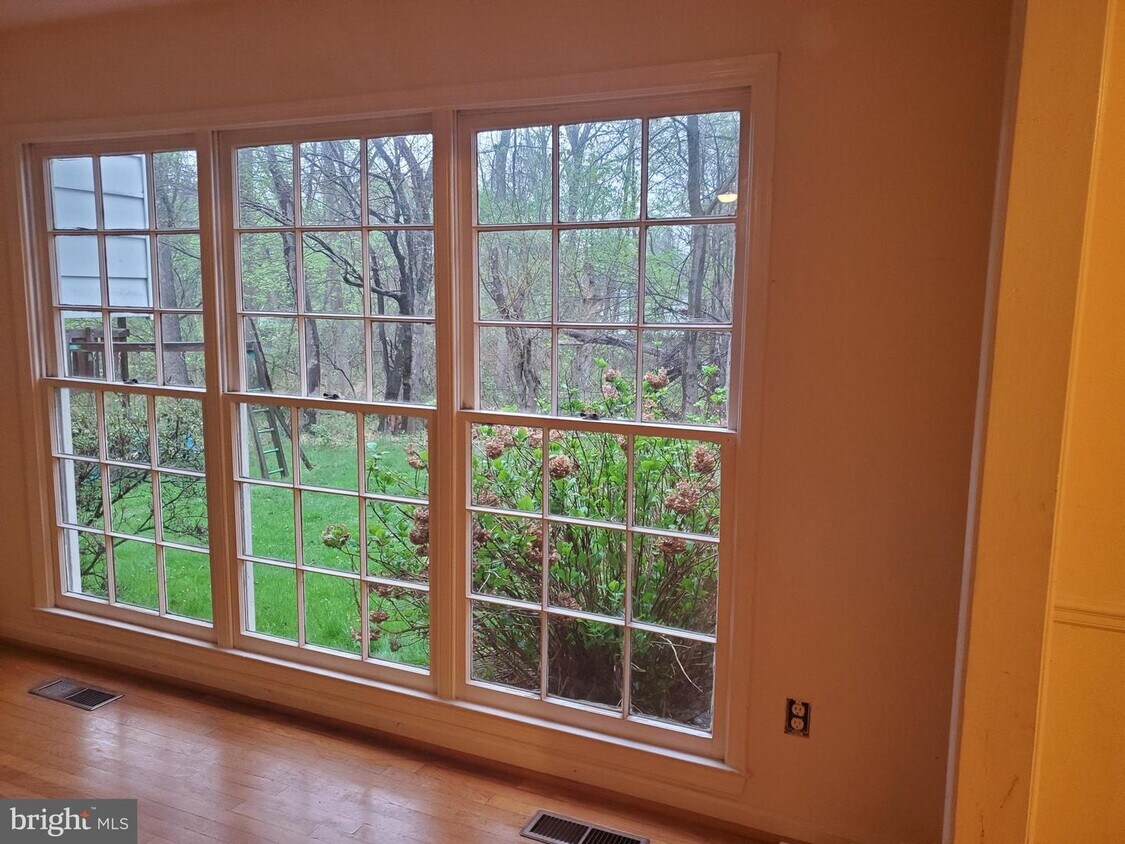 Foto principal - 10321 Crown Point Ct