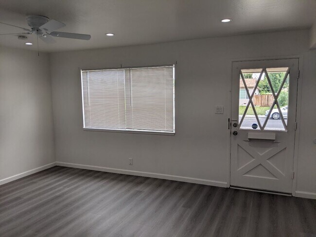 Foto del edificio - SANTA CLARA - updated 4 bedroom home