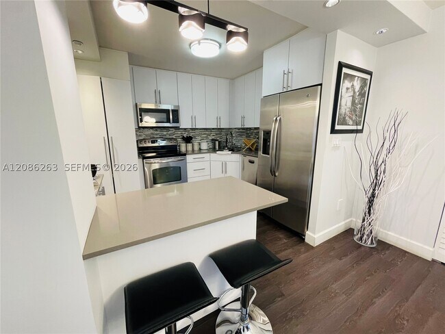 Foto del edificio - 2333 Brickell Ave