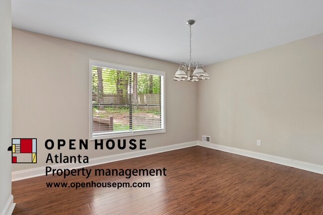 Foto del edificio - 2754 Georgian Terrace, Marietta
