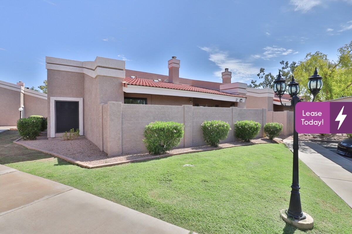3030 S Alma School Rd Unit 31, Mesa, AZ 85210 Condo for Rent in Mesa