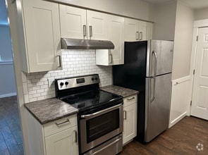 Building Photo - 5253 Meade St