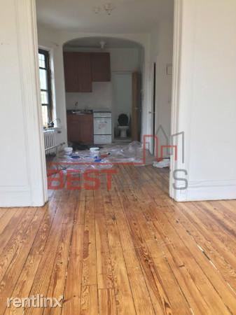 Foto del edificio - 223 E 5th St