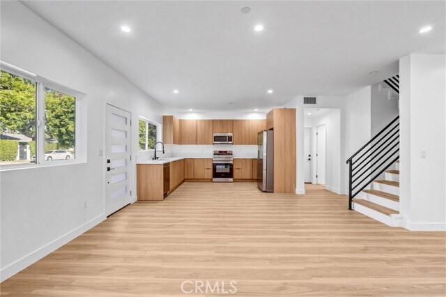 Foto del edificio - 7320 Newcastle Ave