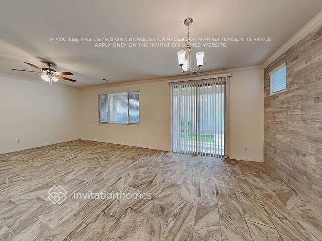 Building Photo - 16234 W La Ventilla Way
