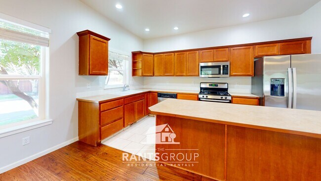 Building Photo - 5146 Balustrade Blvd SE