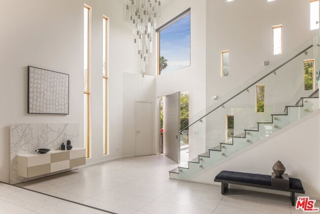 Building Photo - 12443 W Sunset Blvd