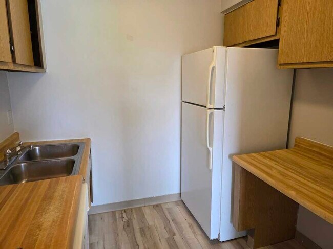 Foto del edificio - 6063 Briarcliff Path