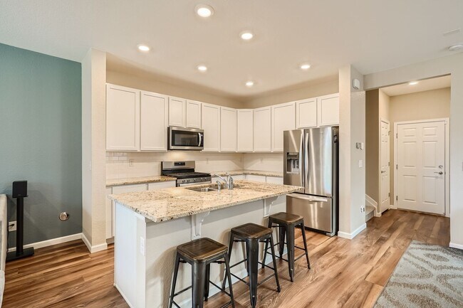 Foto del edificio - New Build 3 BDR Erie Townhome