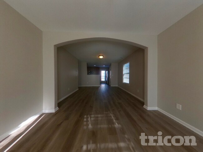 Foto del edificio - 377 Longfellows Ln