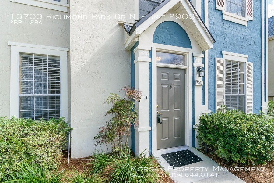 Primary Photo - 13703 Richmond Park Dr N