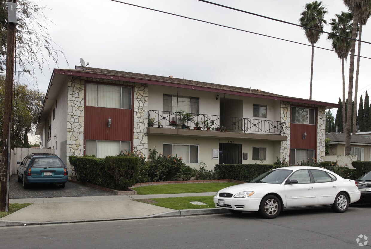 Building Photo - 5782 Western Ave