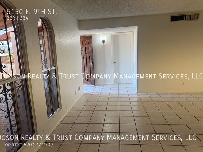 Foto del edificio - 5150 E 9th St