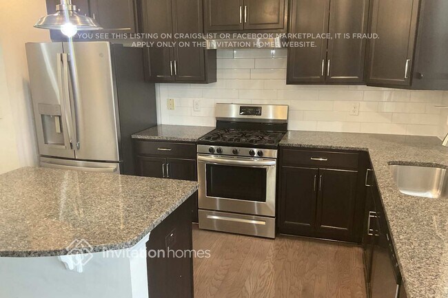 Foto del edificio - 7532 Poplar Meadow Ln