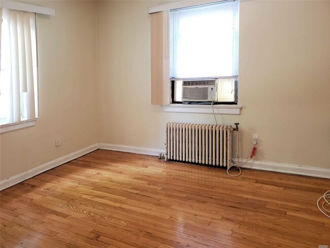 Building Photo - 212-16 36th Ave