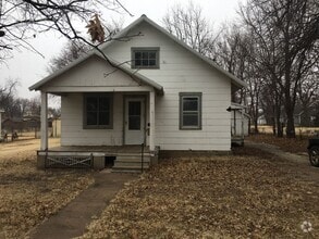 Building Photo - 1014 E 6th St