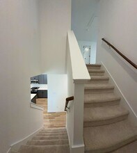 Building Photo - 8407 Tranquil Bay Ct