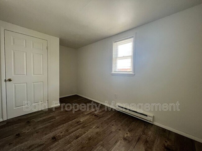 Building Photo - 507 E Lehman St
