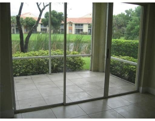 Building Photo - 4108 Glenmoor Dr