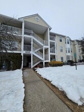 Building Photo - 215 Rachel Ct