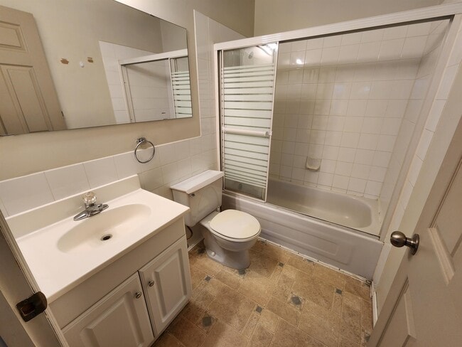 Building Photo - 4621 Veterans Way