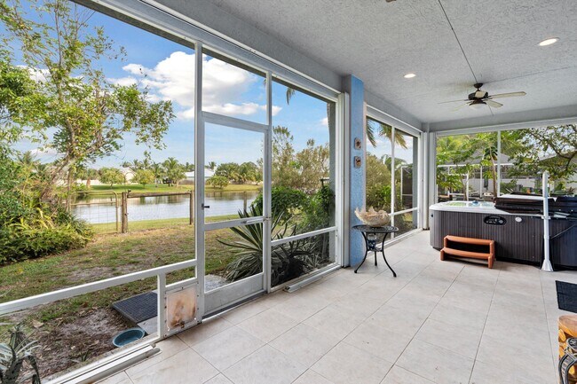 Building Photo - 365 NE Vanda Terrado