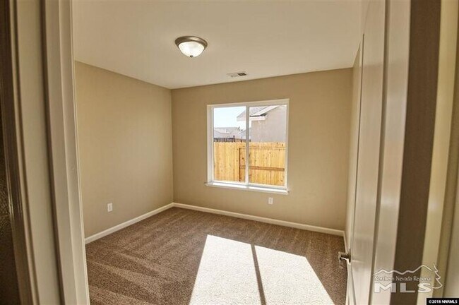 Foto del edificio - BRAND NEW 4 Bedroom Fallon Home