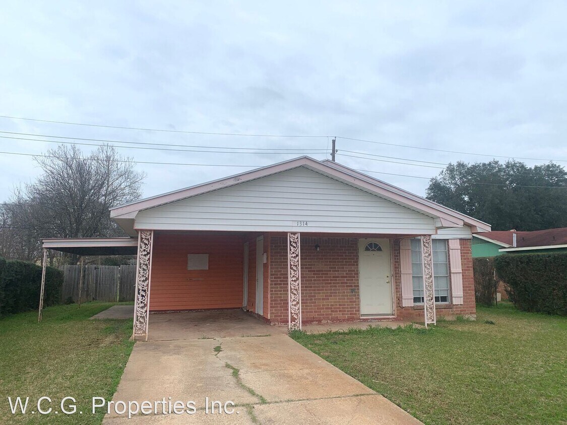 3 br, 1 bath House 1314 Gibson House Rental in Bossier City, LA