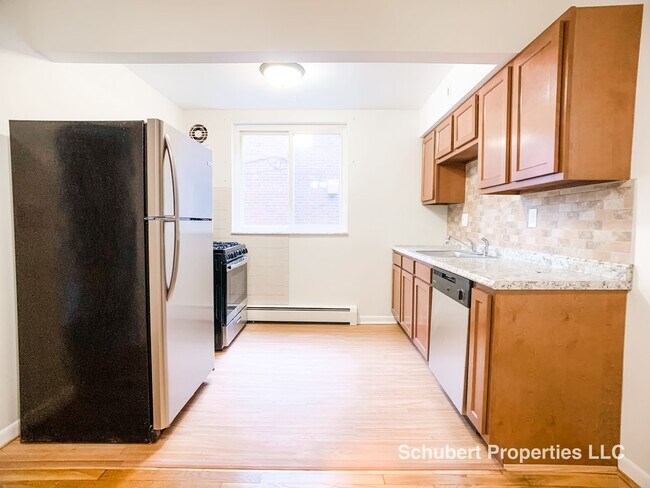 Kitchen - 3154 Schubert Ave