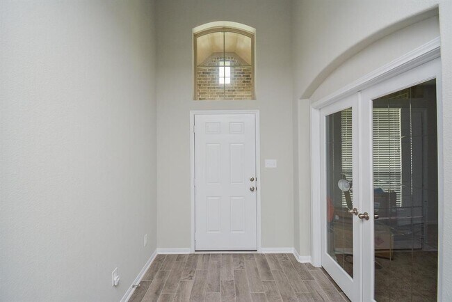 Foto del edificio - 20618 Enrique Dr