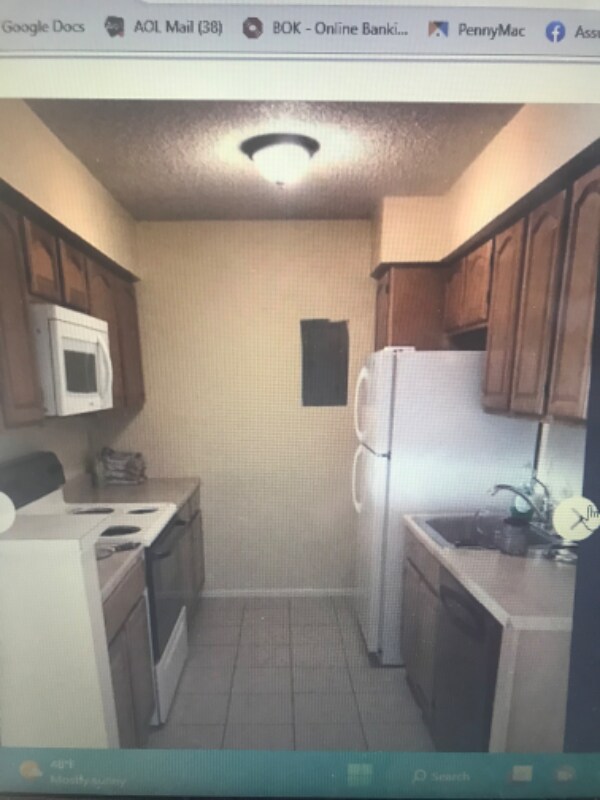 Foto del edificio - 10150 E Virginia Ave