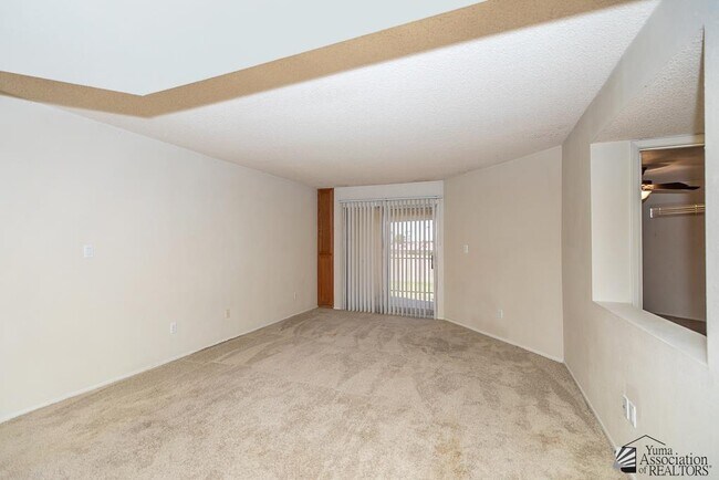 Building Photo - 10642 S Camino Del Sol