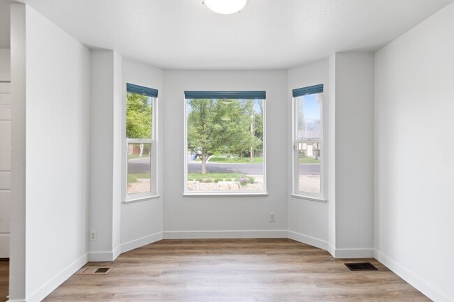 Building Photo - 781 S 300 W
