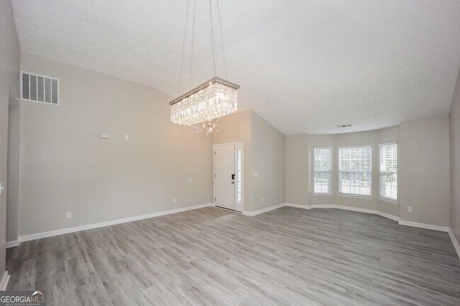 Foto del edificio - 612 Mayfern Dr