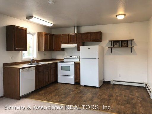 Building Photo - 236 Princess Dr