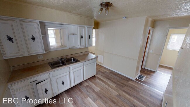 Building Photo - 2 br, 1 bath House - 1112 Webster Street
