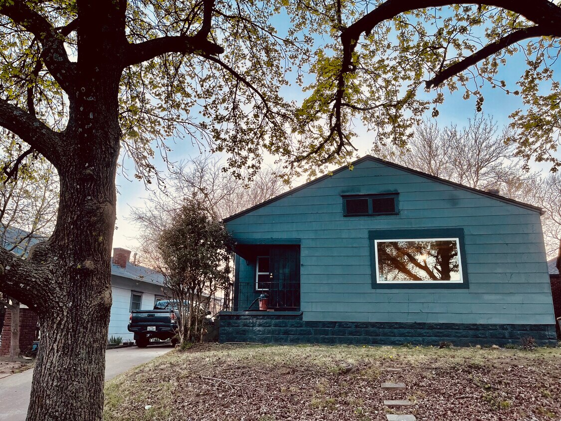 Primary Photo - 56 N Wheeling Ave