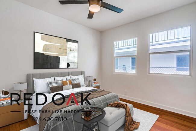 Foto del edificio - 2223 Clyde Ave