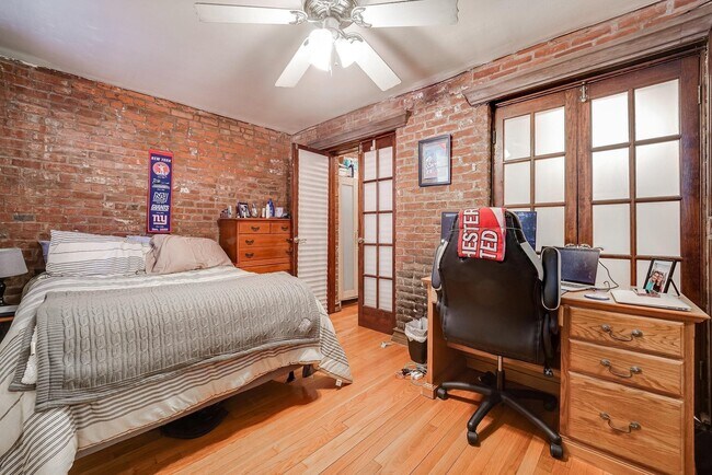 Foto del edificio - 808 Bloomfield St