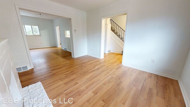 Building Photo - 4 br, 2 bath House - 1524 Rockland