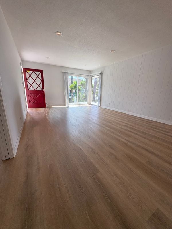 Building Photo - 24257 Santa Clara Ave
