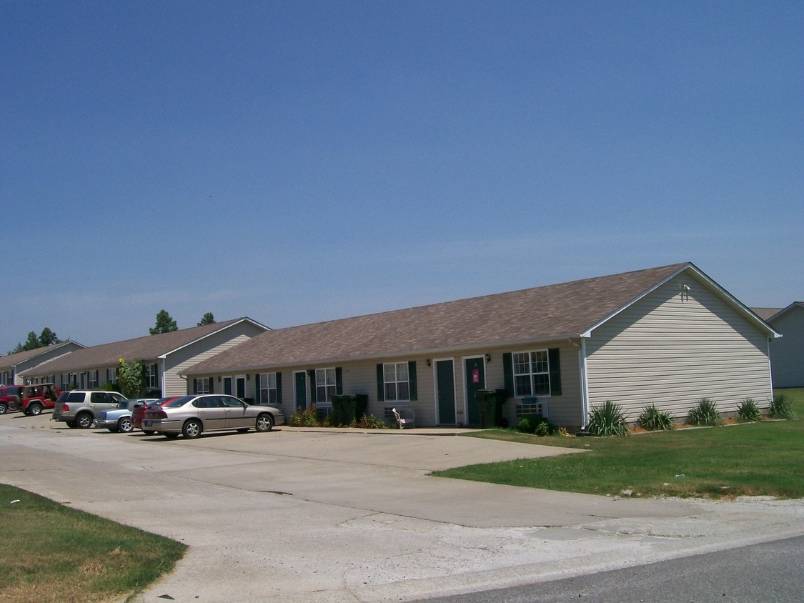 Primary Photo - 1734 Brooklyn Dr