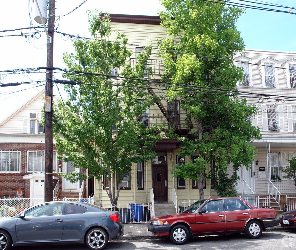 Foto del edificio - 3313 Palisade Ave