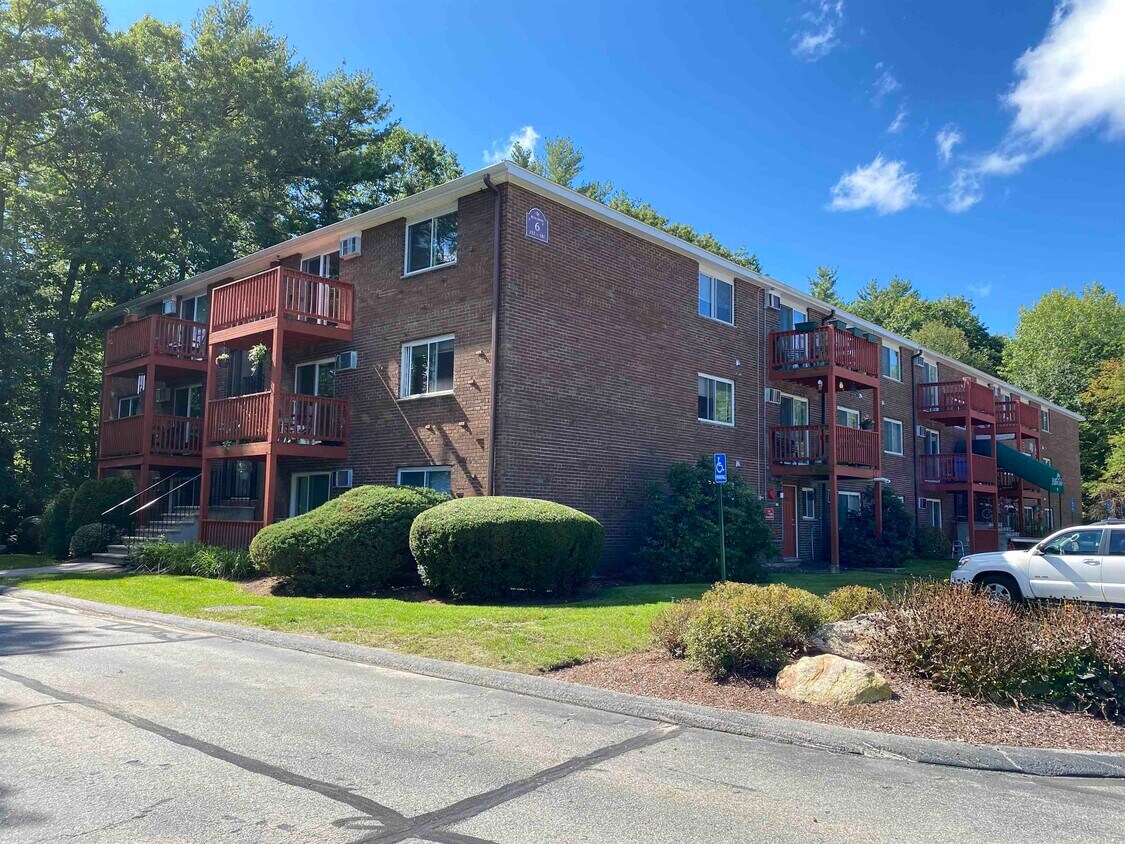 99 Powers St Unit 165, Milford, NH 03055 Apartment for Rent in